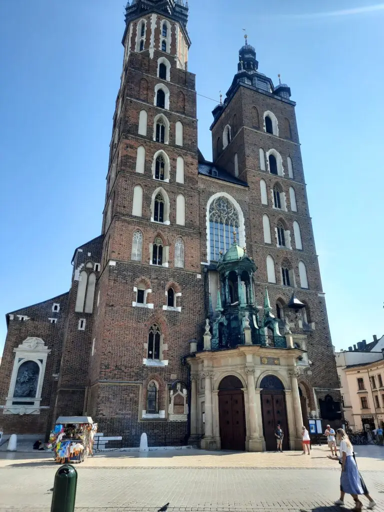 Basílica de Santa Maria , Que visitar en Cracovia